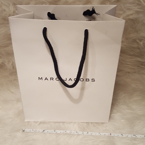 Marc Jacobs | Bags | Marc Jacobs Shopping Bag 8 | Poshmark